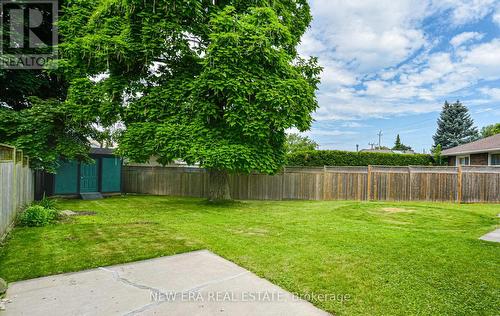 494 Oshawa Boulevard, Oshawa (O'Neill), ON - Outdoor With Backyard