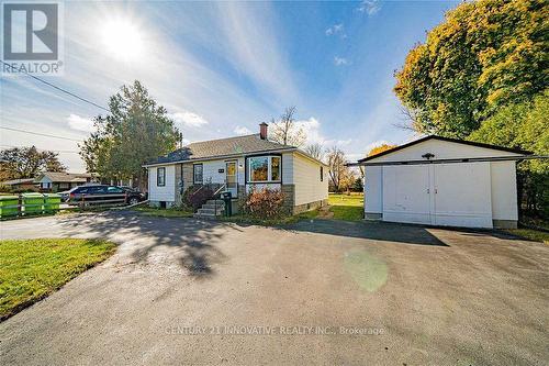 104 Thickson Road, Whitby (Blue Grass Meadows), ON 