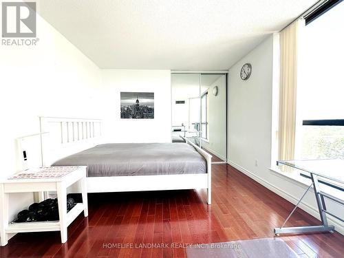 1018 - 75 Bamburgh Circle, Toronto (Steeles), ON - Indoor Photo Showing Bedroom