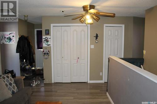 138 Redcoat Drive, Eastend, SK - Indoor