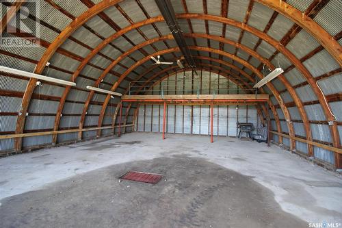 223 2Nd Street W, Climax, SK - Indoor Photo Showing Garage