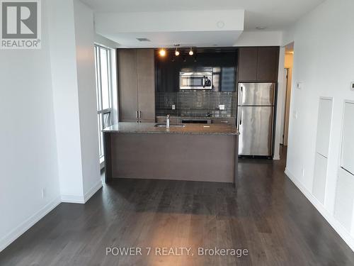 1620 - 98 Lillian Street, Toronto (Mount Pleasant West), ON - Indoor Photo Showing Kitchen