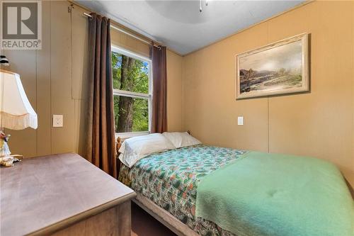 178 Purple Finch Trail, Westmeath, ON - Indoor Photo Showing Bedroom