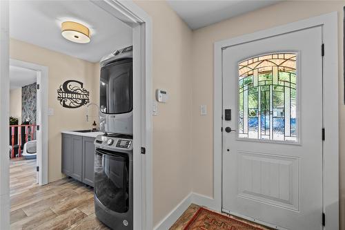 1258 Round Lake Road, Spallumcheen, BC - Indoor Photo Showing Laundry Room