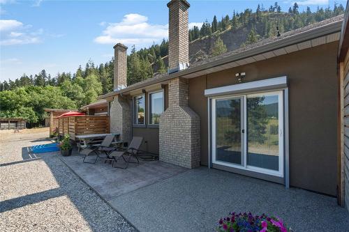 1258 Round Lake Road, Spallumcheen, BC - Outdoor With Exterior