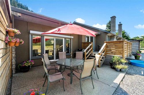 1258 Round Lake Road, Spallumcheen, BC - Outdoor With Deck Patio Veranda With Exterior