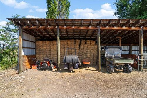 1258 Round Lake Road, Spallumcheen, BC - Outdoor With Exterior