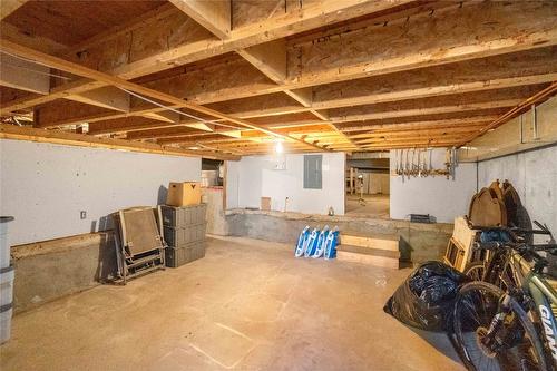 1258 Round Lake Road, Spallumcheen, BC - Indoor Photo Showing Basement