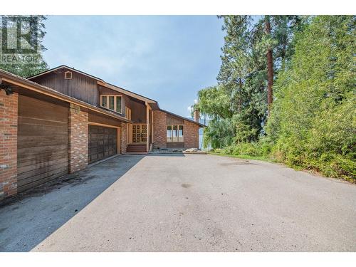 9653 Whitepoint Road, Vernon, BC - Outdoor