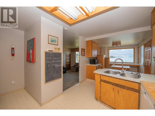 9653 Whitepoint Road, Vernon, BC - Indoor Photo Showing Kitchen With Double Sink