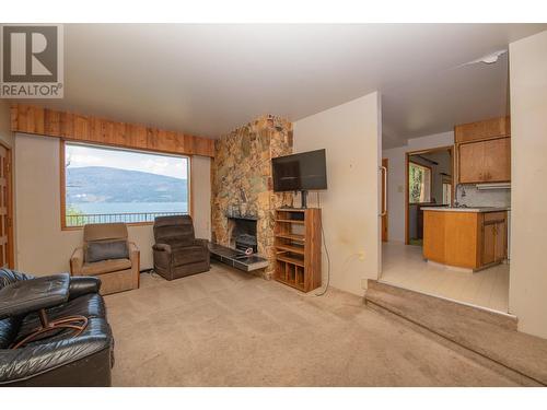 9653 Whitepoint Road, Vernon, BC - Indoor Photo Showing Other Room With Fireplace