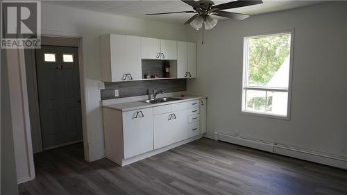 5 Balsam Avenue, Kirkland Lake, ON - Indoor Photo Showing Kitchen