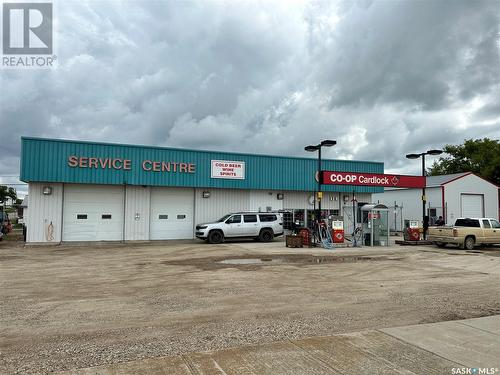 318 2Nd Avenue, Young, SK - Outdoor