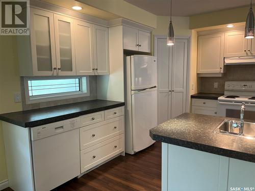 1313 Heidgerken Crescent, Humboldt, SK - Indoor Photo Showing Kitchen