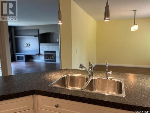 1313 Heidgerken Crescent, Humboldt, SK - Indoor Photo Showing Kitchen With Double Sink