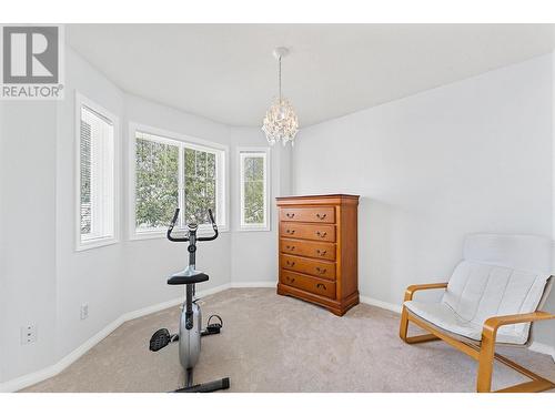 681 Cook Road, Kelowna, BC - Indoor Photo Showing Gym Room