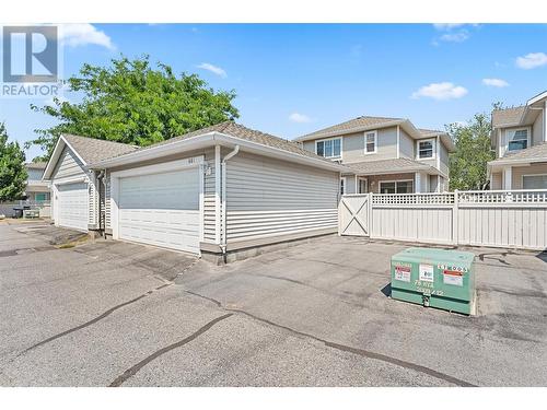 681 Cook Road, Kelowna, BC - Outdoor