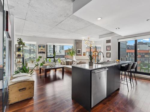 Vue d'ensemble - 1300-1085 Rue Smith, Montréal (Le Sud-Ouest), QC - Indoor Photo Showing Kitchen With Upgraded Kitchen