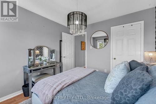 155 Bighorn Crescent, Brampton (Sandringham-Wellington), ON - Indoor Photo Showing Bedroom