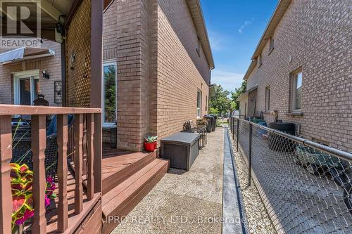 155 Bighorn Crescent, Brampton (Sandringham-Wellington), ON - Outdoor With Exterior