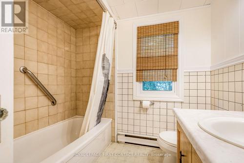 530 River Road E, Wasaga Beach, ON - Indoor Photo Showing Bathroom