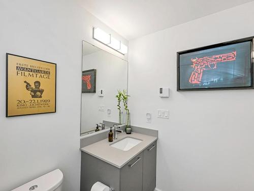 104-960 Reunion Ave, Langford, BC - Indoor Photo Showing Bathroom