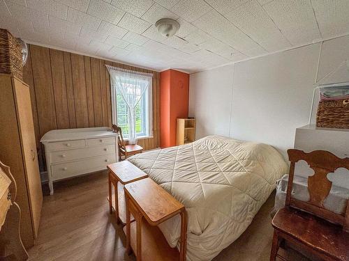 Chambre Ã Â coucher - 1444 Route 148, Grenville-Sur-La-Rouge, QC - Indoor Photo Showing Bedroom