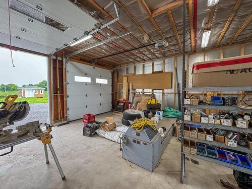 Garage - 1444 Route 148, Grenville-Sur-La-Rouge, QC - Indoor Photo Showing Garage