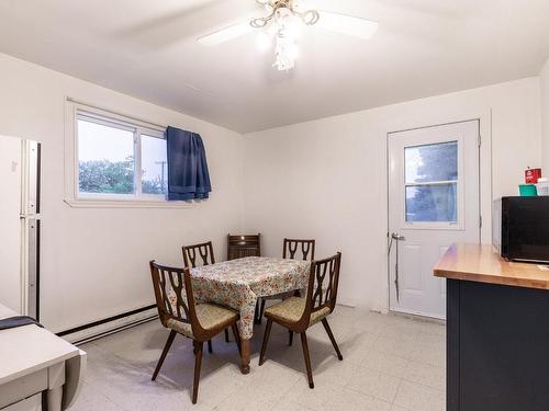 Kitchenette - 2 Route 104, Saint-Jean-Sur-Richelieu, QC - Indoor Photo Showing Dining Room