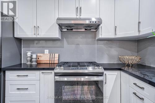 46 Kimberdale Crescent, Toronto (L'Amoreaux), ON - Indoor Photo Showing Kitchen With Upgraded Kitchen