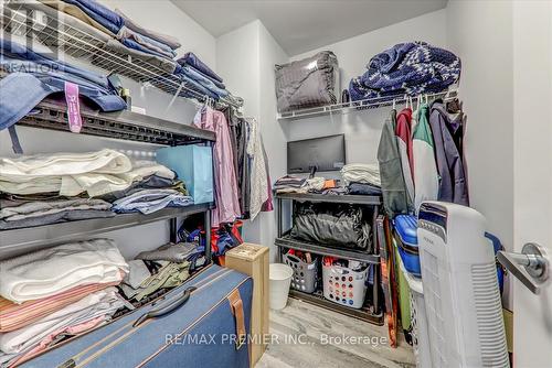 2603 - 4090 Living Arts Drive, Mississauga (City Centre), ON - Indoor With Storage