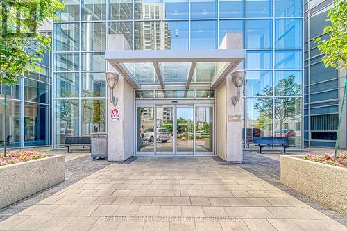 3525 - 135 Village Green Square, Toronto (Agincourt South-Malvern West), ON - Outdoor