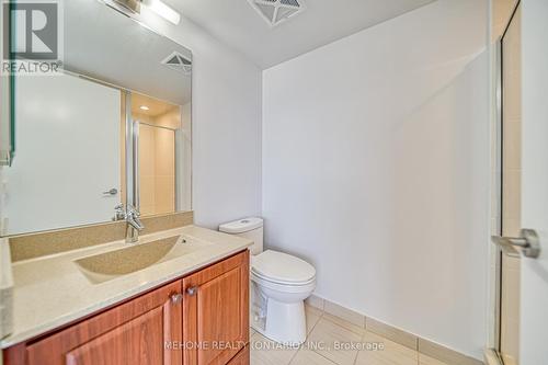 3525 - 135 Village Green Square, Toronto (Agincourt South-Malvern West), ON - Indoor Photo Showing Bathroom