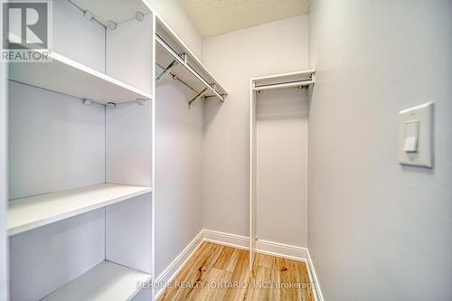 3525 - 135 Village Green Square, Toronto (Agincourt South-Malvern West), ON - Indoor With Storage