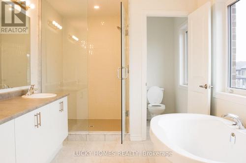 209 Flavelle Way, Peterborough (Northcrest), ON - Indoor Photo Showing Bathroom