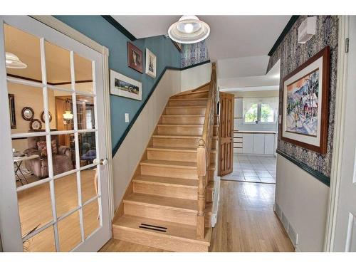 Staircase - 127 Ch. Cyr, New Richmond, QC - Indoor Photo Showing Living Room