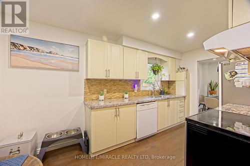 23 Moselle Drive, Toronto (West Humber-Clairville), ON - Indoor Photo Showing Kitchen