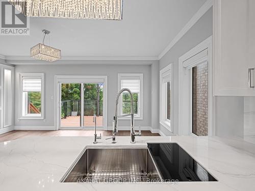 3104 Cardross Court, Oakville (Palermo West), ON - Indoor Photo Showing Kitchen With Double Sink