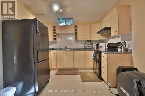 Bsmt - 2403 Fourth Line, Oakville (West Oak Trails), ON - Indoor Photo Showing Kitchen