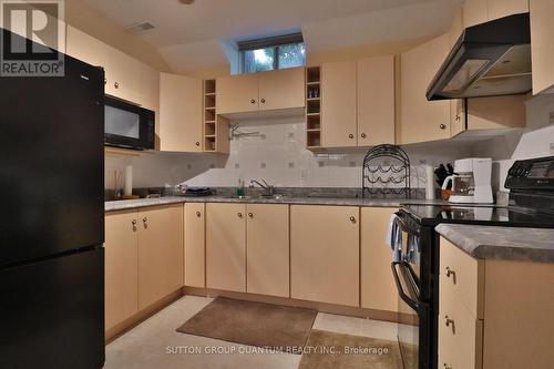 Bsmt - 2403 Fourth Line, Oakville (West Oak Trails), ON - Indoor Photo Showing Kitchen