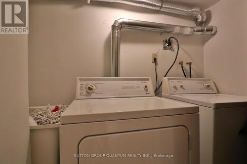 Bsmt - 2403 Fourth Line, Oakville (West Oak Trails), ON - Indoor Photo Showing Laundry Room