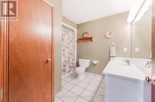 59 Exmouth Drive, London, ON - Indoor Photo Showing Bathroom