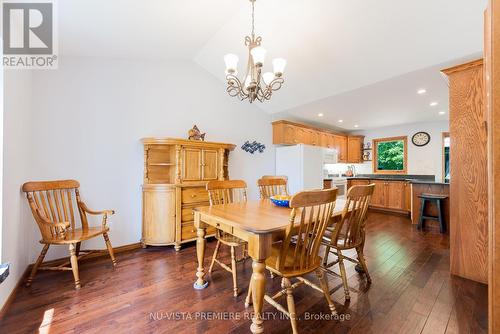 59 Exmouth Drive, London, ON - Indoor Photo Showing Dining Room