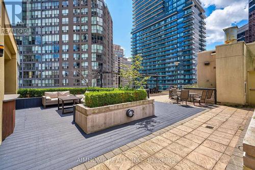 905 - 11 St. Joseph Street, Toronto (Bay Street Corridor), ON - Outdoor With Facade