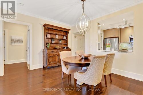 704C - 662 Sheppard Avenue E, Toronto (Bayview Village), ON - Indoor Photo Showing Dining Room