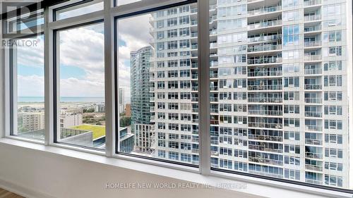 2006 - 17 Bathurst Street, Toronto (Waterfront Communities), ON - Indoor Photo Showing Other Room