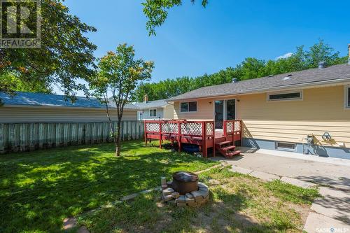 173 Cambridge Avenue, Regina, SK - Outdoor With Deck Patio Veranda