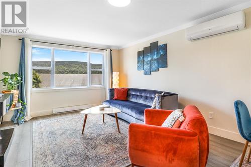 109 Cornwall Avenue, St. John'S, NL - Indoor Photo Showing Living Room