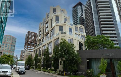 401 - 3 Mcalpine Street, Toronto (Annex), ON - Outdoor With Facade