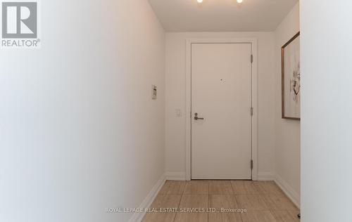 401 - 3 Mcalpine Street, Toronto (Annex), ON - Indoor Photo Showing Other Room